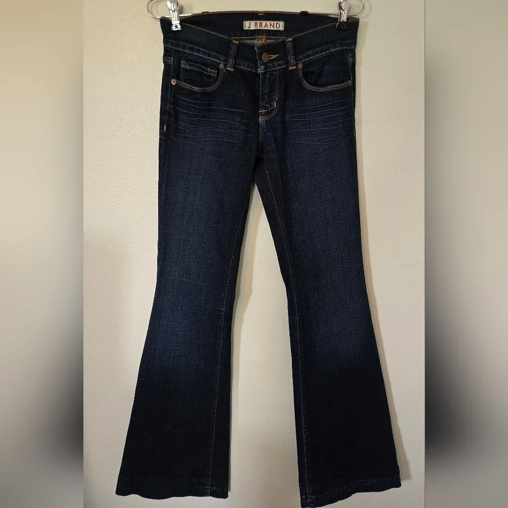J Brand Flare Dark Wash Low Rise Jeans Size 26